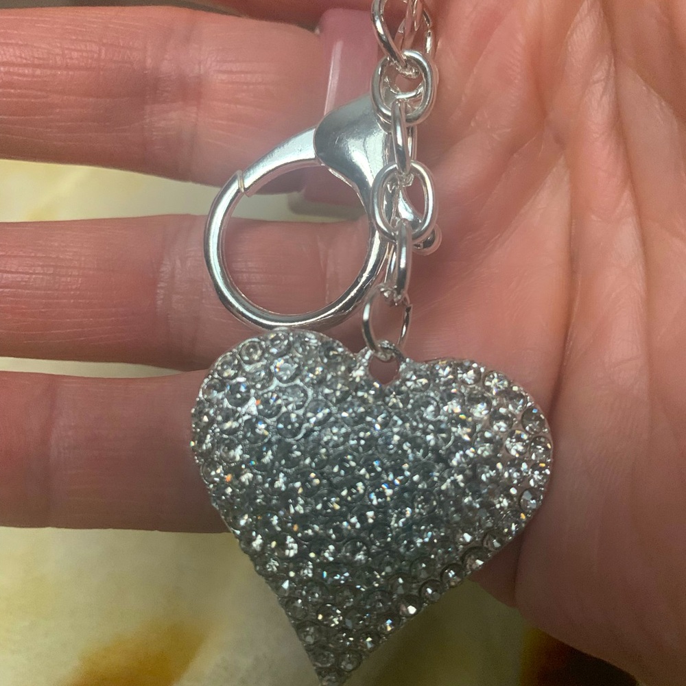 Silver rhinestone heart keychain